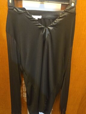 Maurices Black Long-Sleeve V-Neck Top